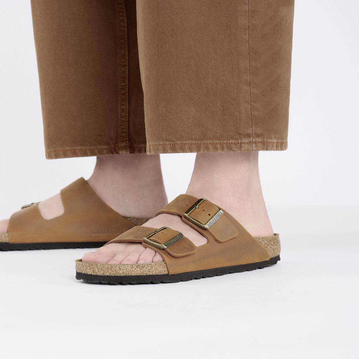BIRKENSTOCK Arizona Oiled Leather Cognac - Image 5