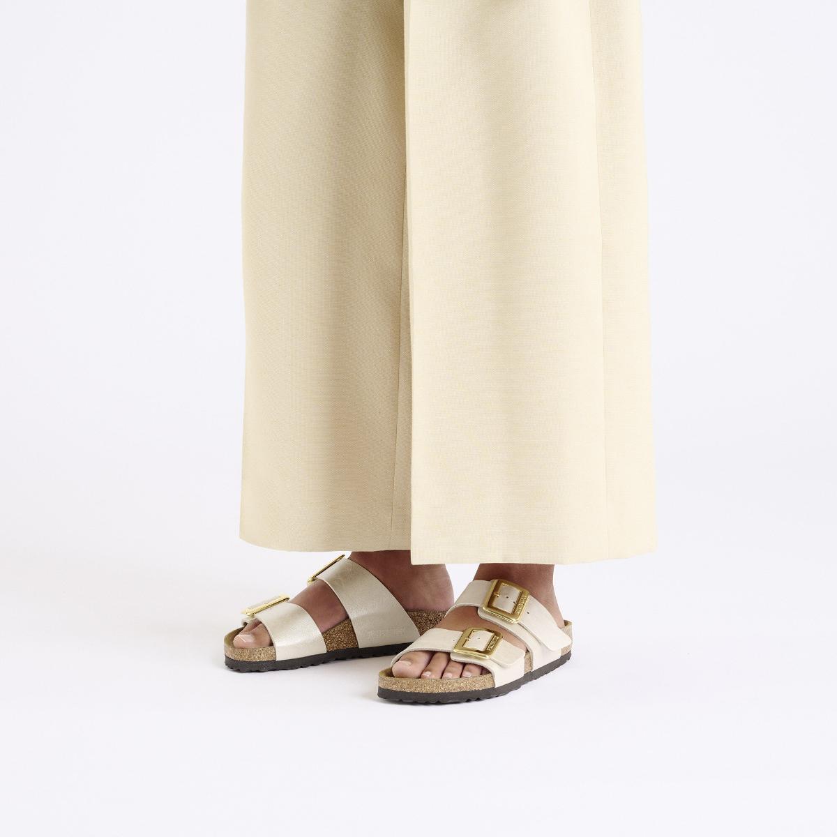 BIRKENSTOCK Sydney Cushion Buckle Graceful Pearl White - Image 2