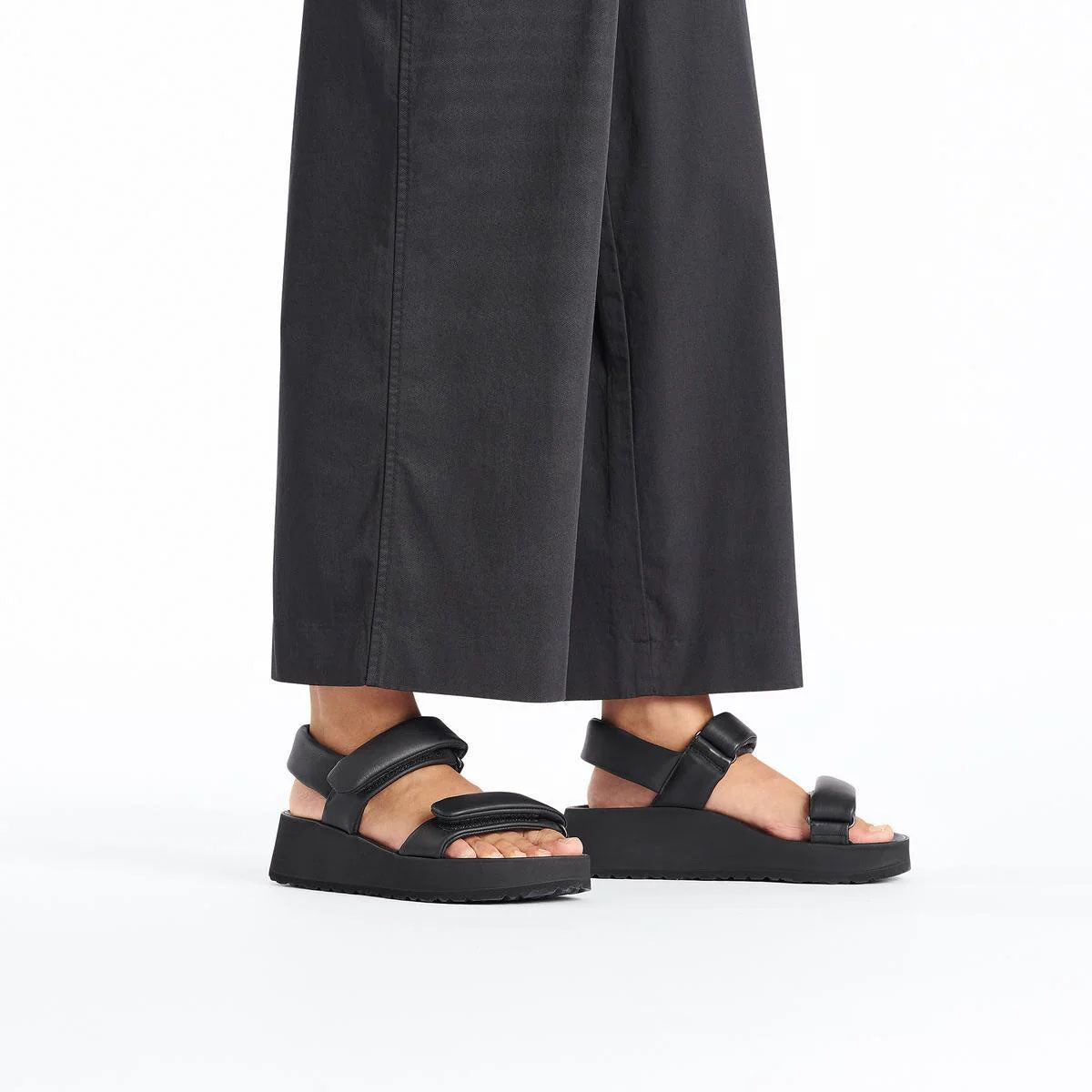 BIRKENSTOCK Theda Exquisite Black - Image 3