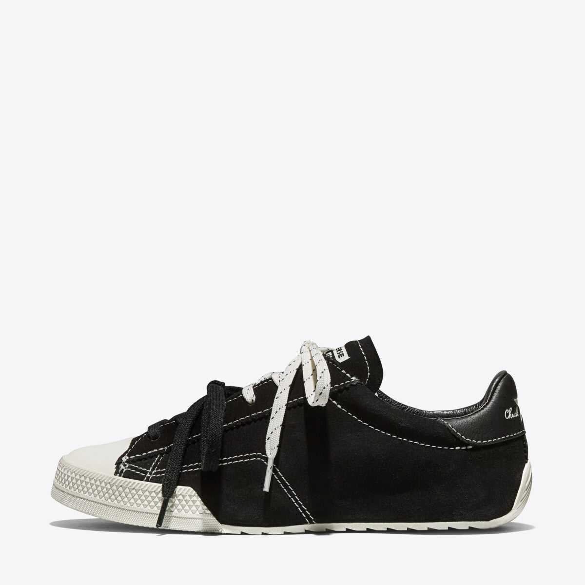 CONVERSE Chuck Low Pro Black - Image 0