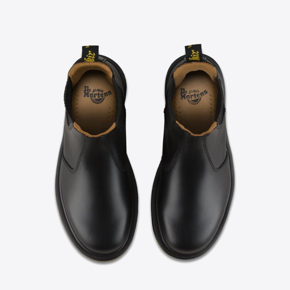 DR MARTENS 2976 Smooth Chelsea Boot Black - Image 3