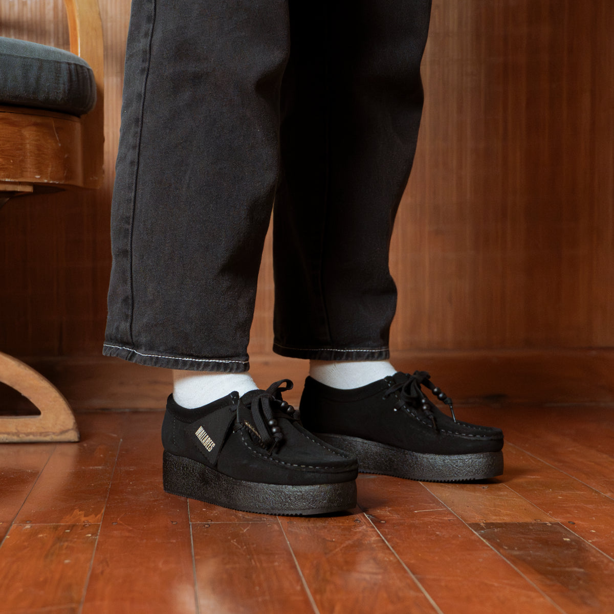 Womens Wallacraft Bee