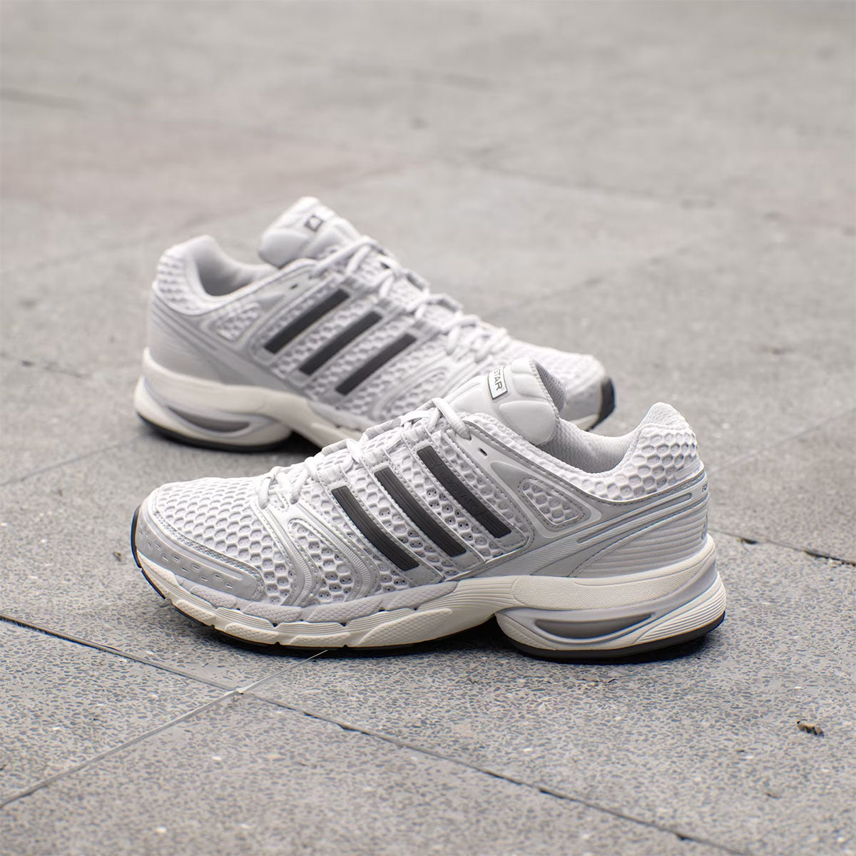 ADIDAS ORIGINALS ADISTAR CONTROL 5 Silver/Grey/Black - Image 0