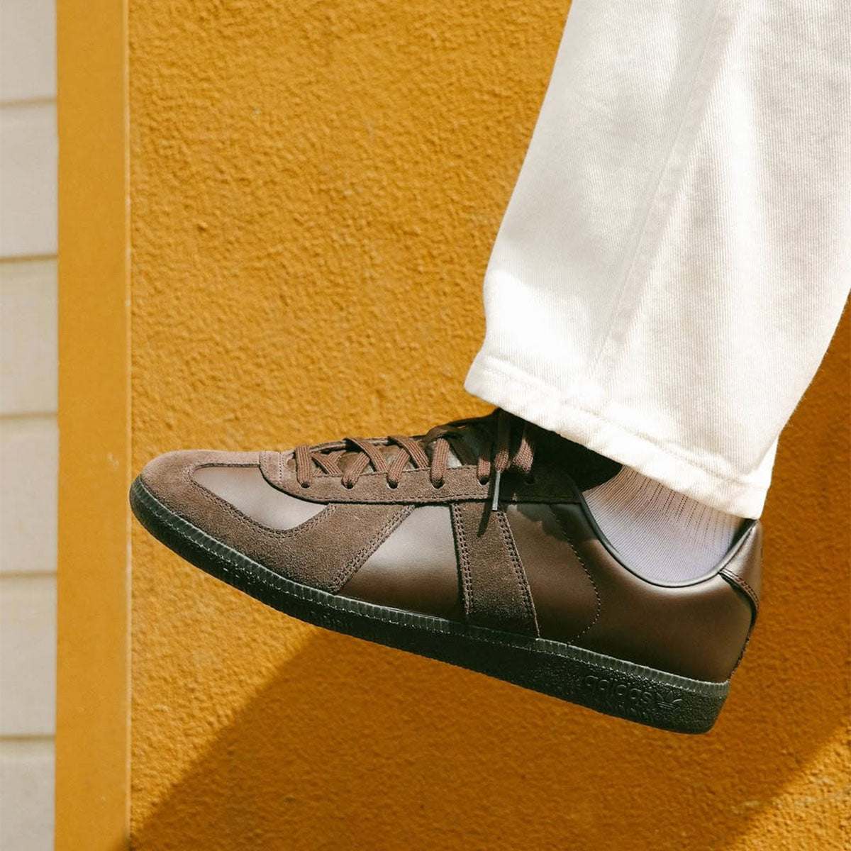 ADIDAS ORIGINALS BW Army Dark Brown/Dark Brown - Image 0