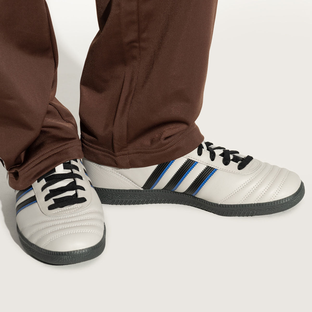 ADIDAS ORIGINALS Samba JP Grey One/Black/Carbon - Image 7
