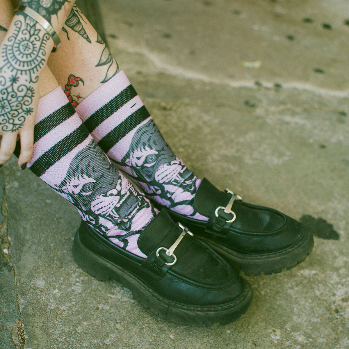 AMERICAN SOCKS Khan Mid High Pink/Black - Image 0
