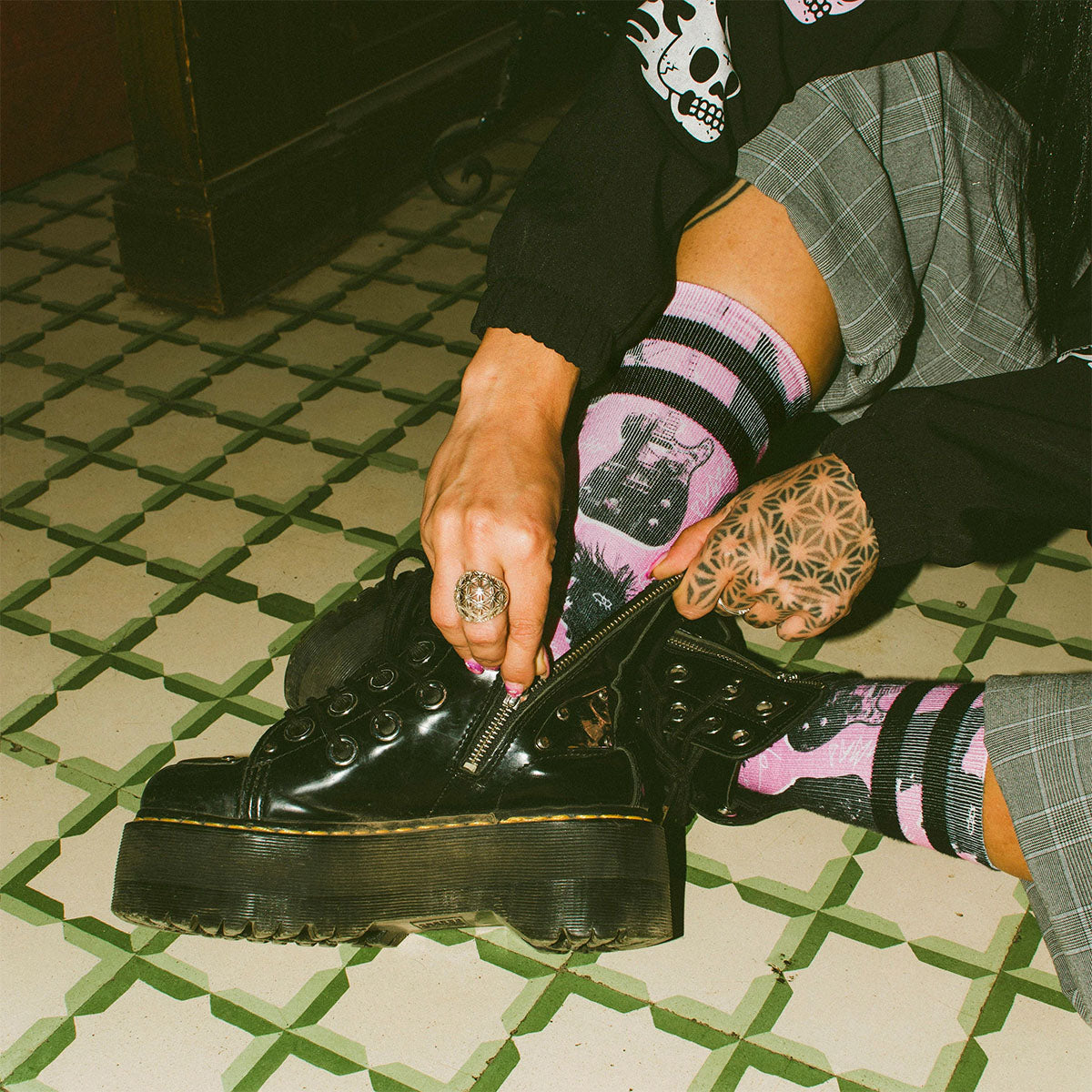 AMERICAN SOCKS Street Riot Mid High Street Riot - Image 4
