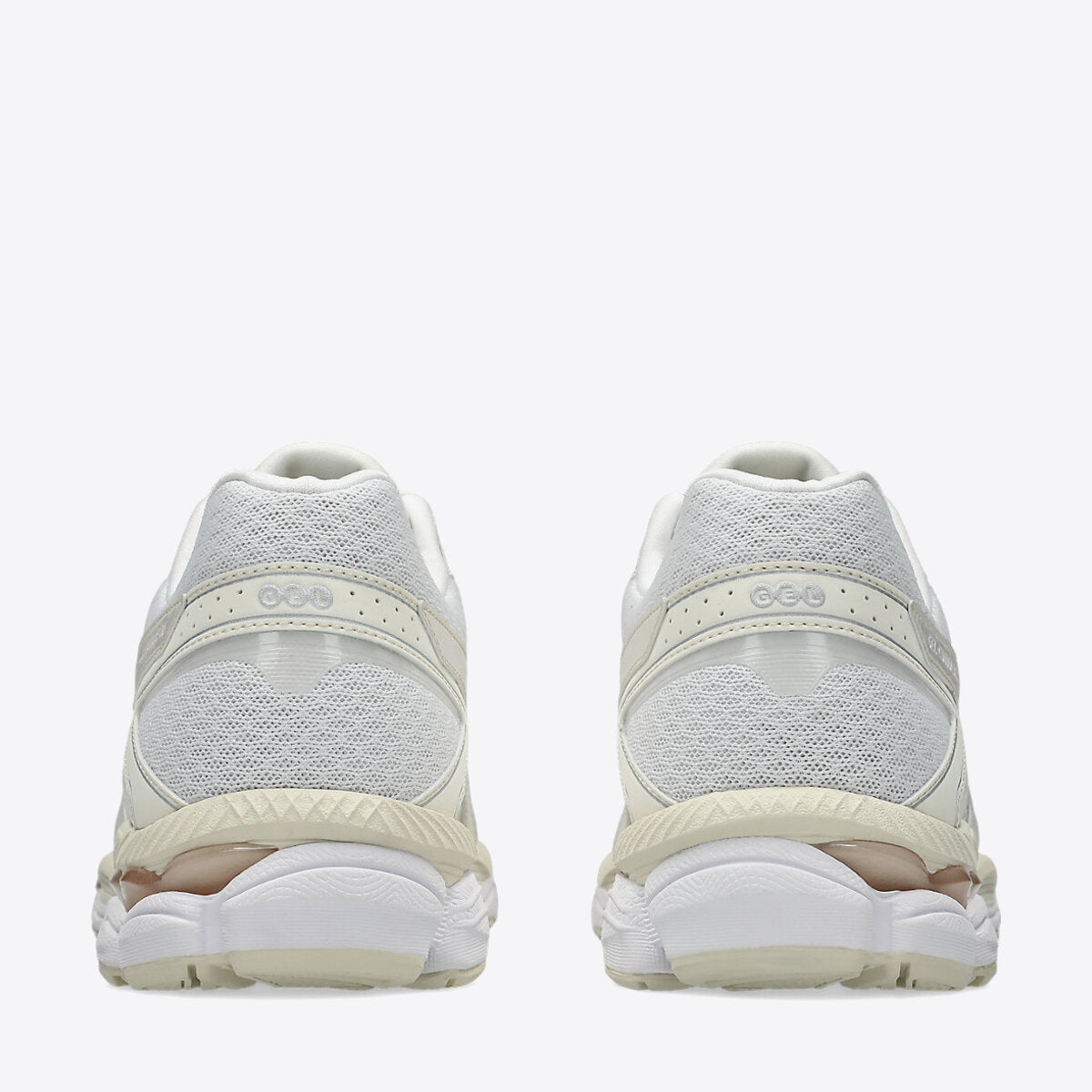 ASICS GEL-CUMULUS 16 White/Cream - Image 0