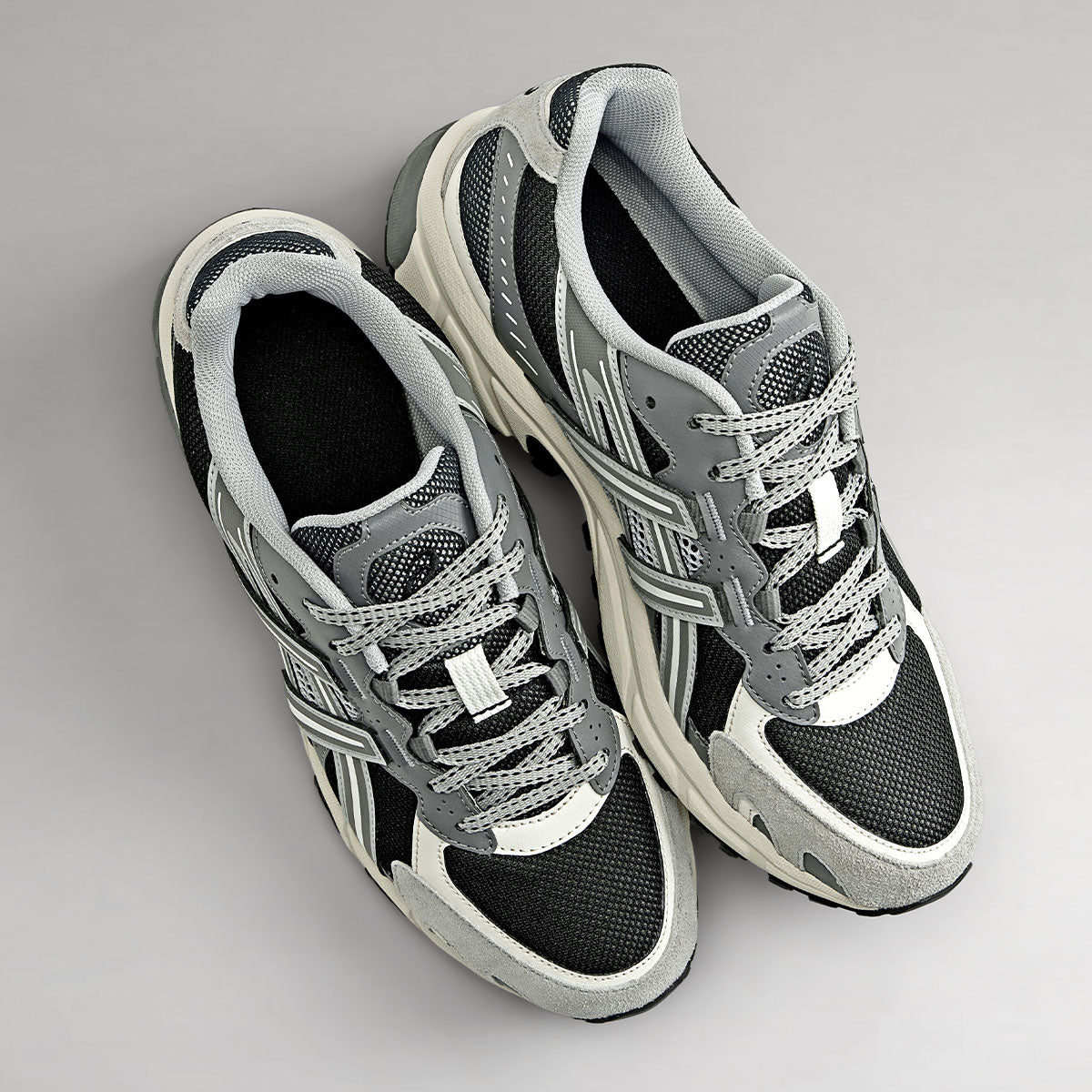 ASICS GEL-SONOMA TR62 Black/Cement Grey - Image 0