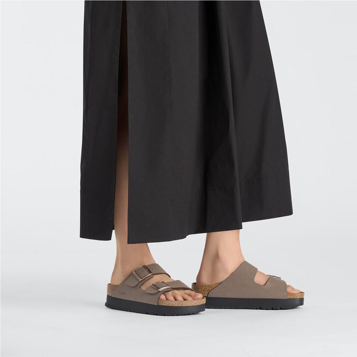 BIRKENSTOCK Arizona Platform Birko-Flor Vegan Mocca - Image 4