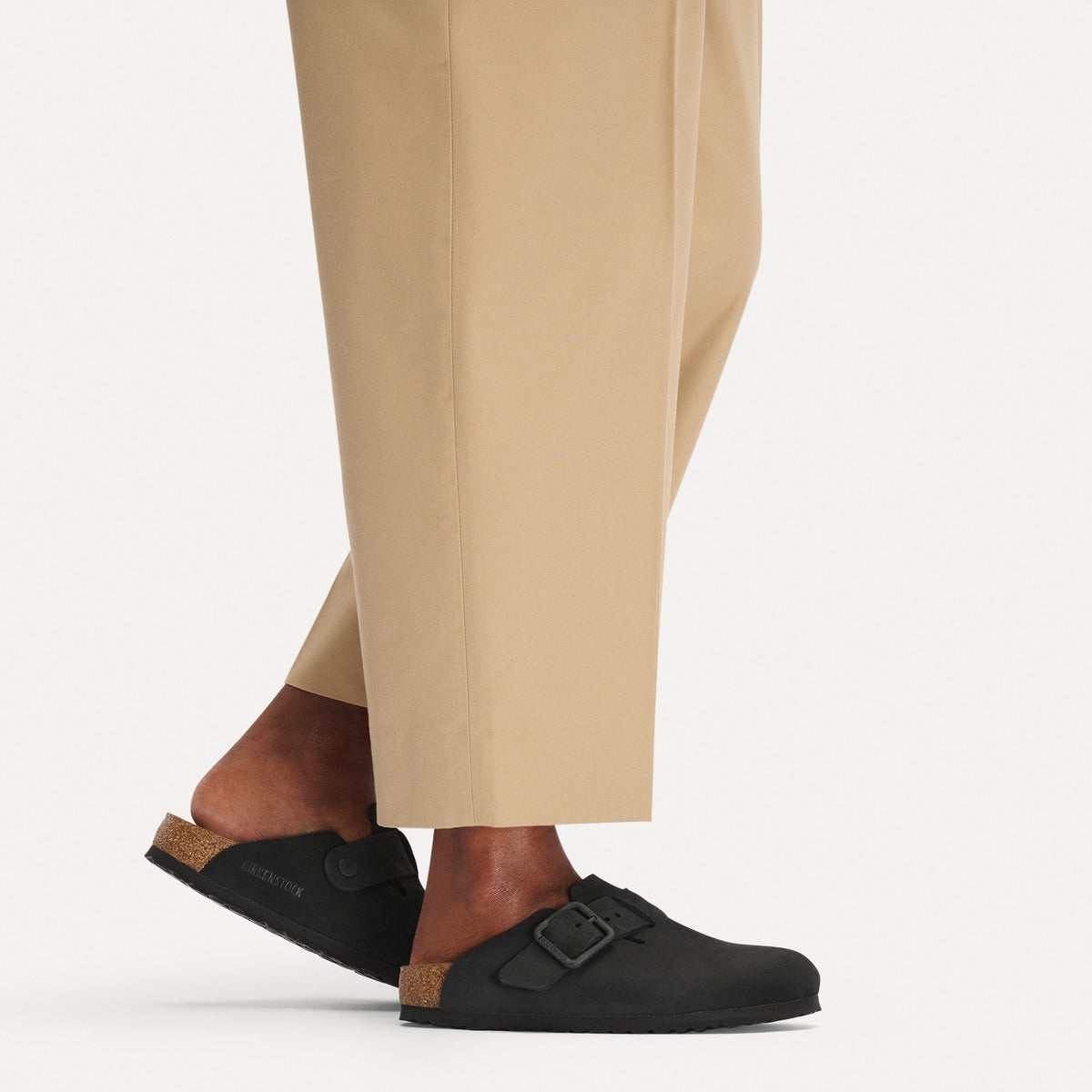 BIRKENSTOCK Boston Wire Buckle Nubuck Black - Image 2