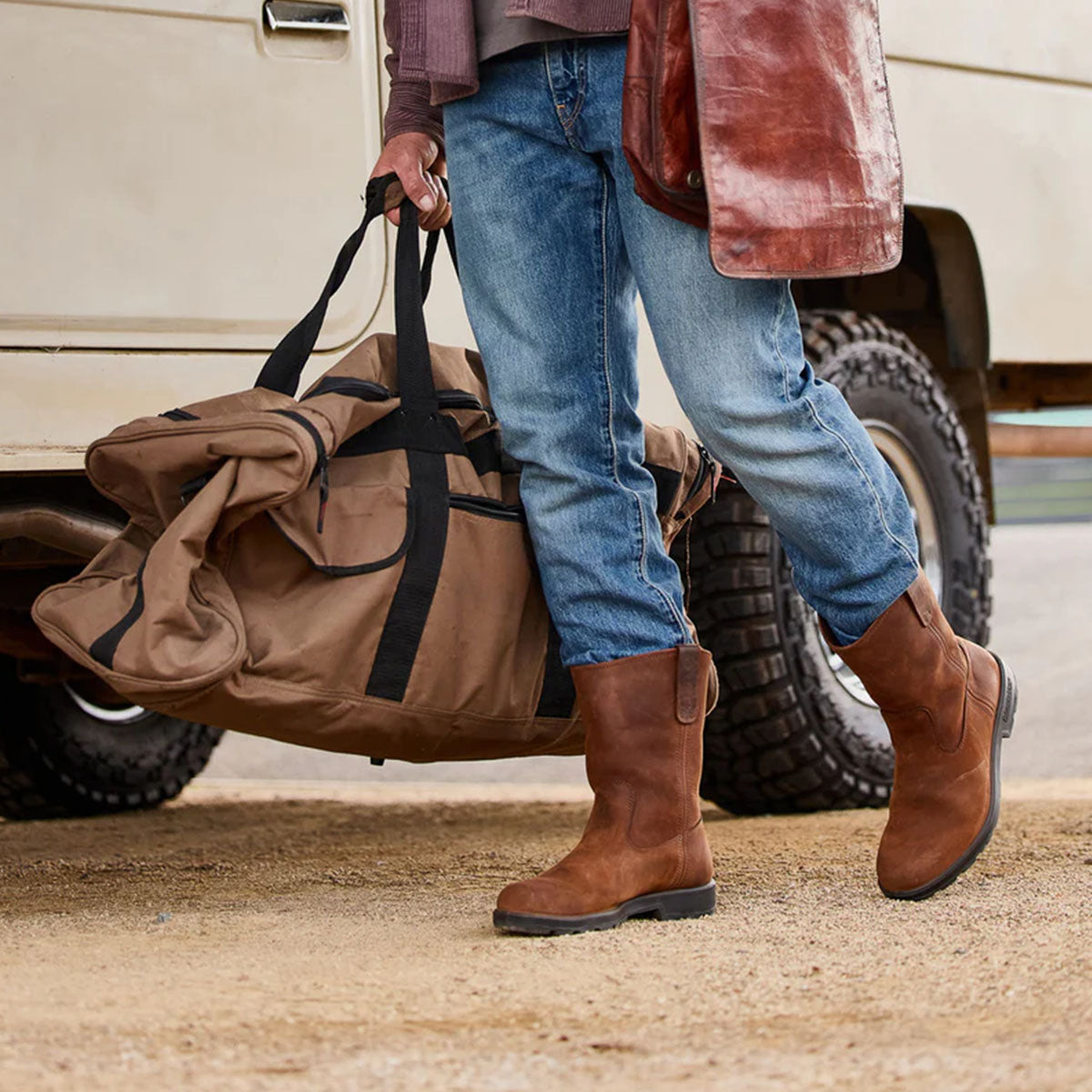 BLUNDSTONE 2527 Rigger Boot Teak - Image 0