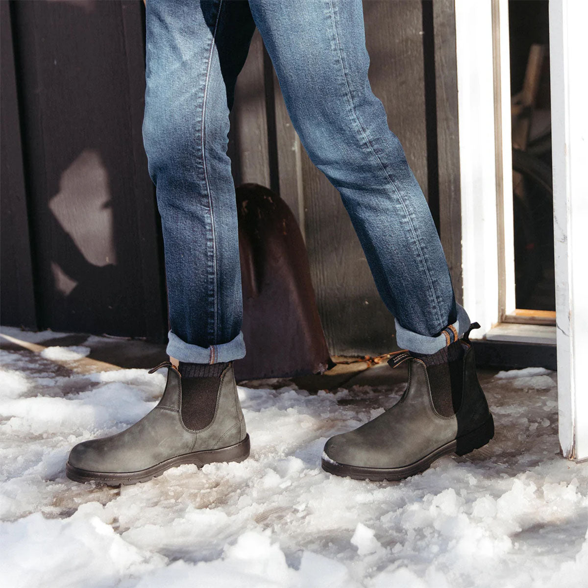 Buy BLUNDSTONE 587 Rustic Black Classic Chelsea Boot - Rustic Black |  Online