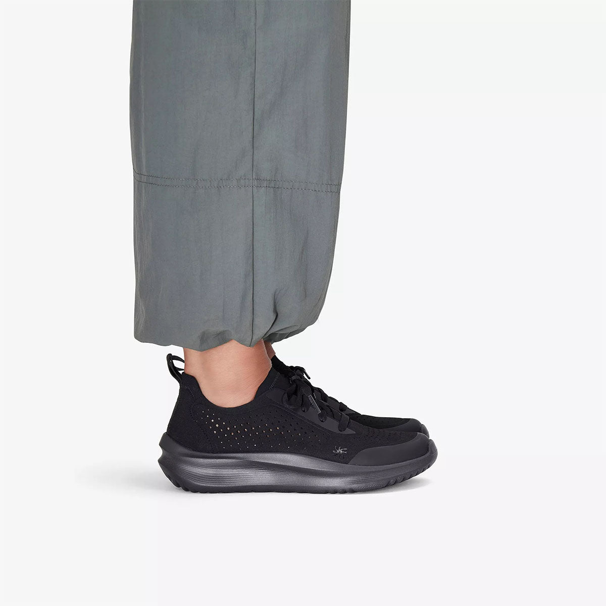 CLARKS Womens Solevana Tie Black - Image 7