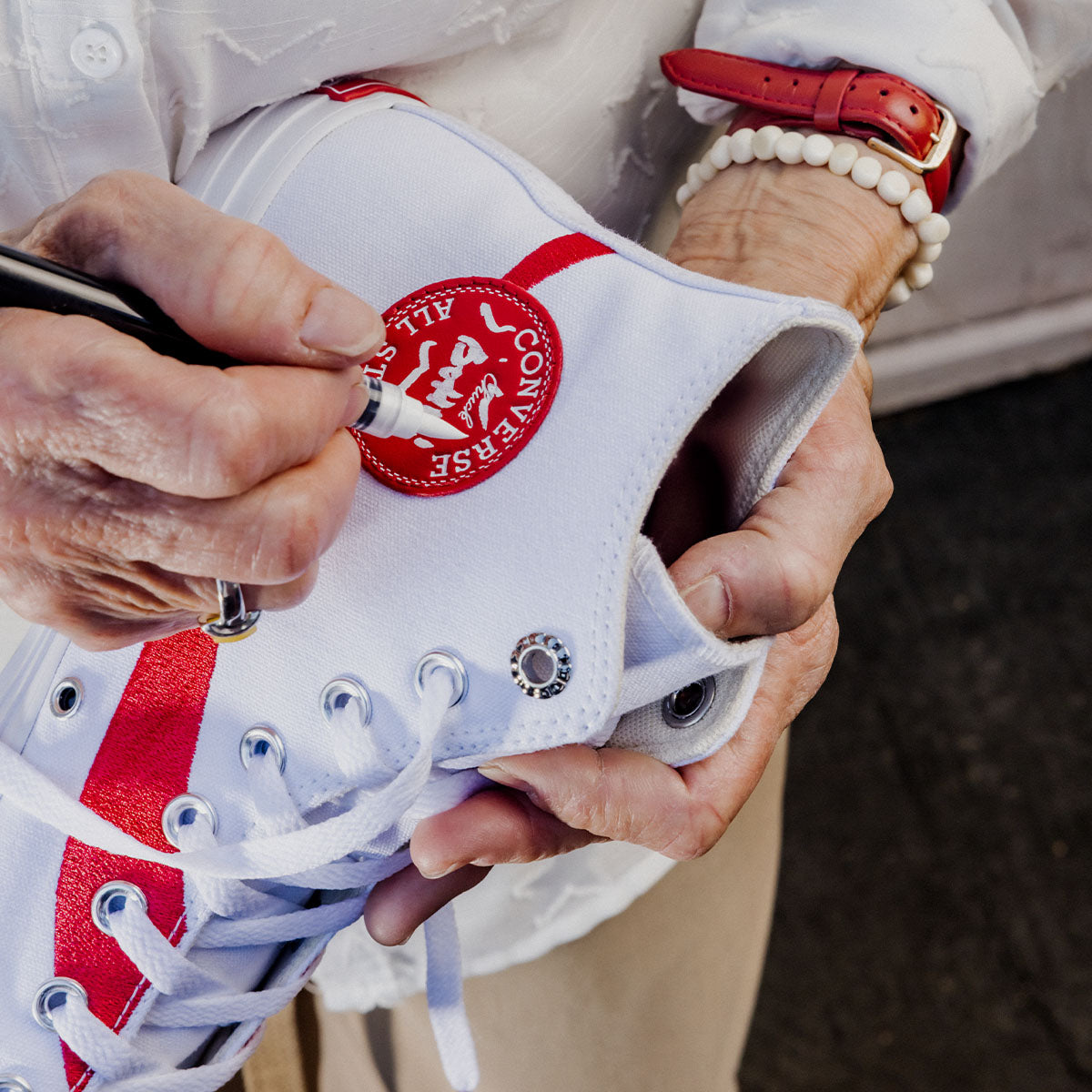 CONVERSE Chuck Taylor Coca Cola Hi White/Racing Red/White - Image 9