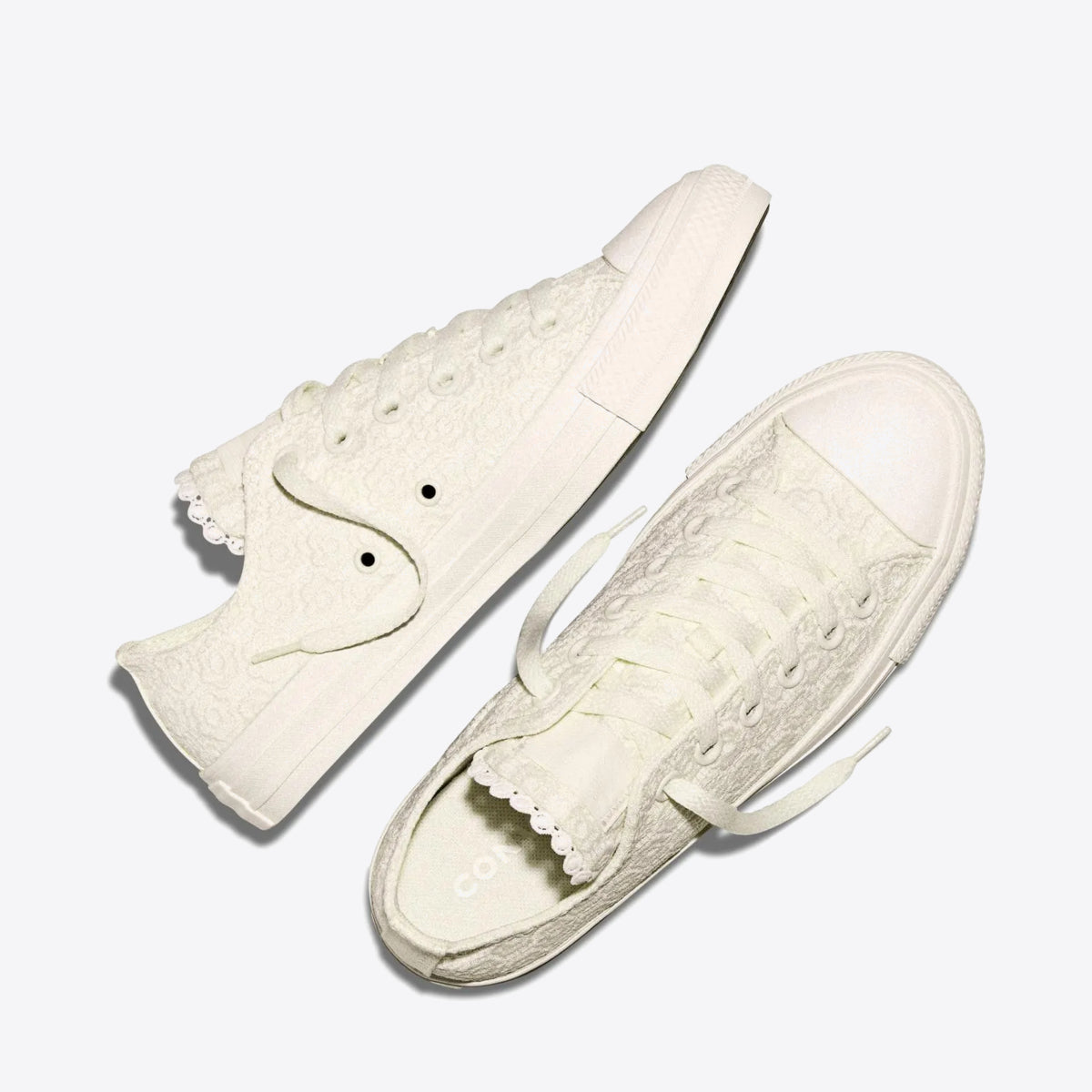 CONVERSE Chuck Taylor Crochet Floral Egret/Vintage White - Image 0