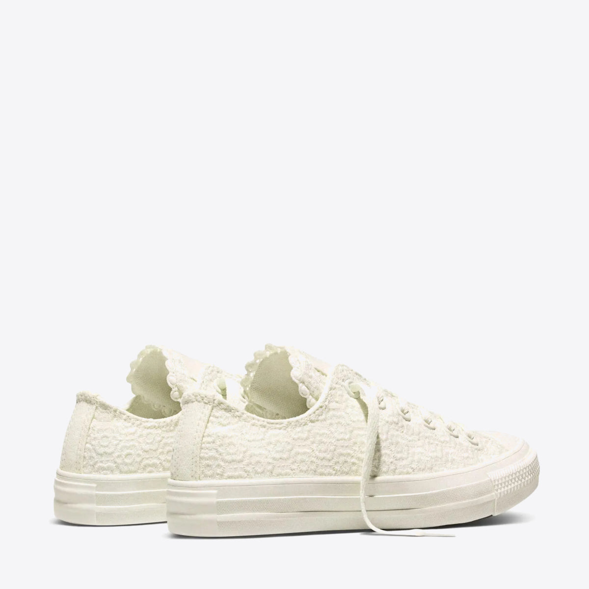 CONVERSE Chuck Taylor Crochet Floral Egret/Vintage White - Image 0