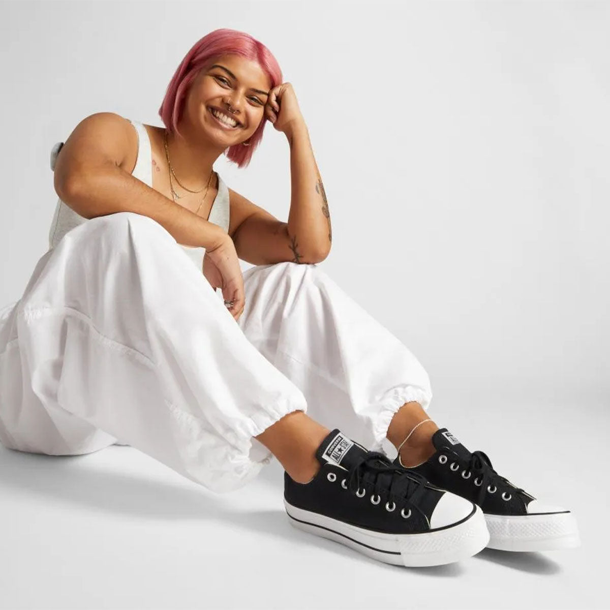 CONVERSE Chuck Taylor Lift Canvas Low Black/White - Image 0