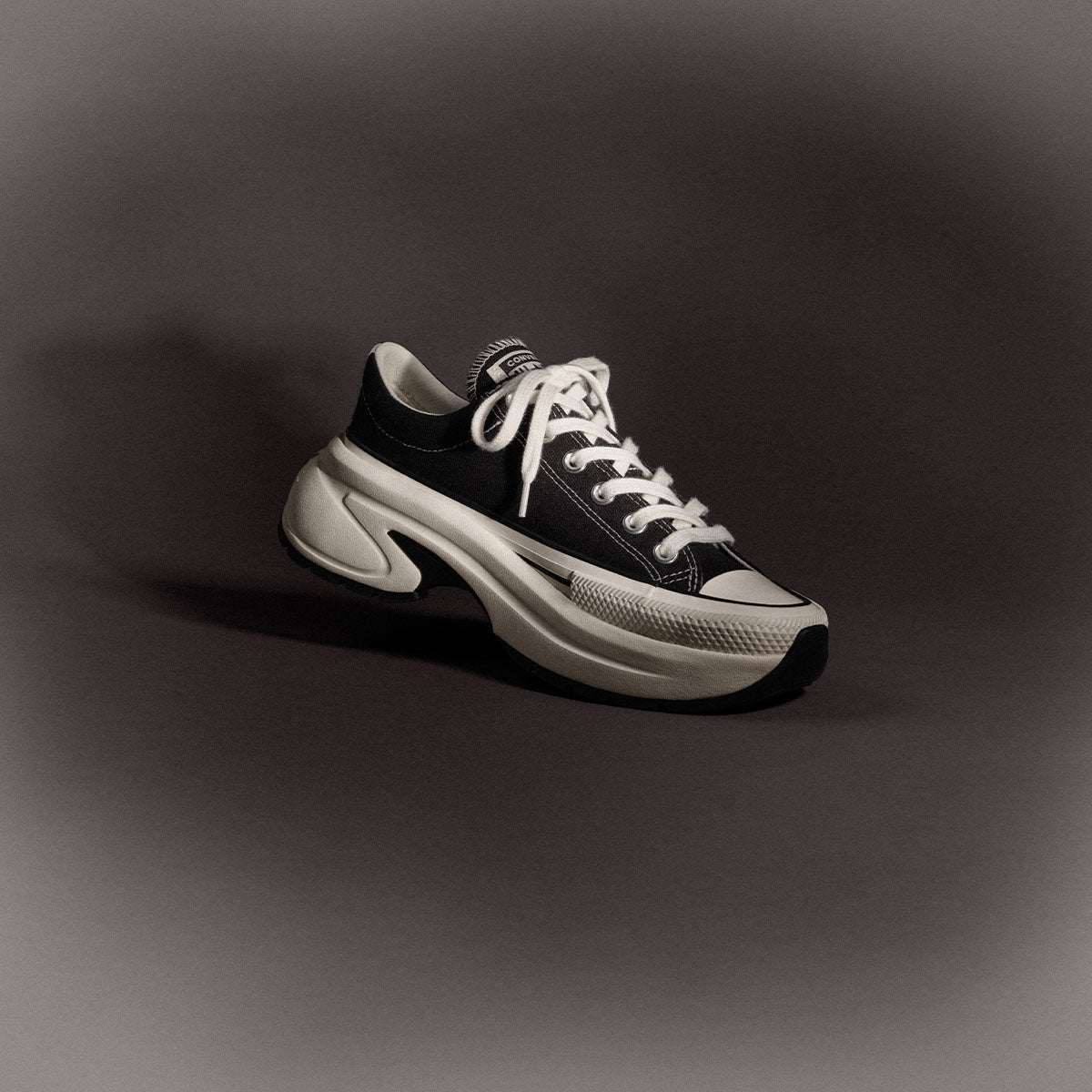 CONVERSE Run Star Crush Low Black/Egret/Black - Image 0