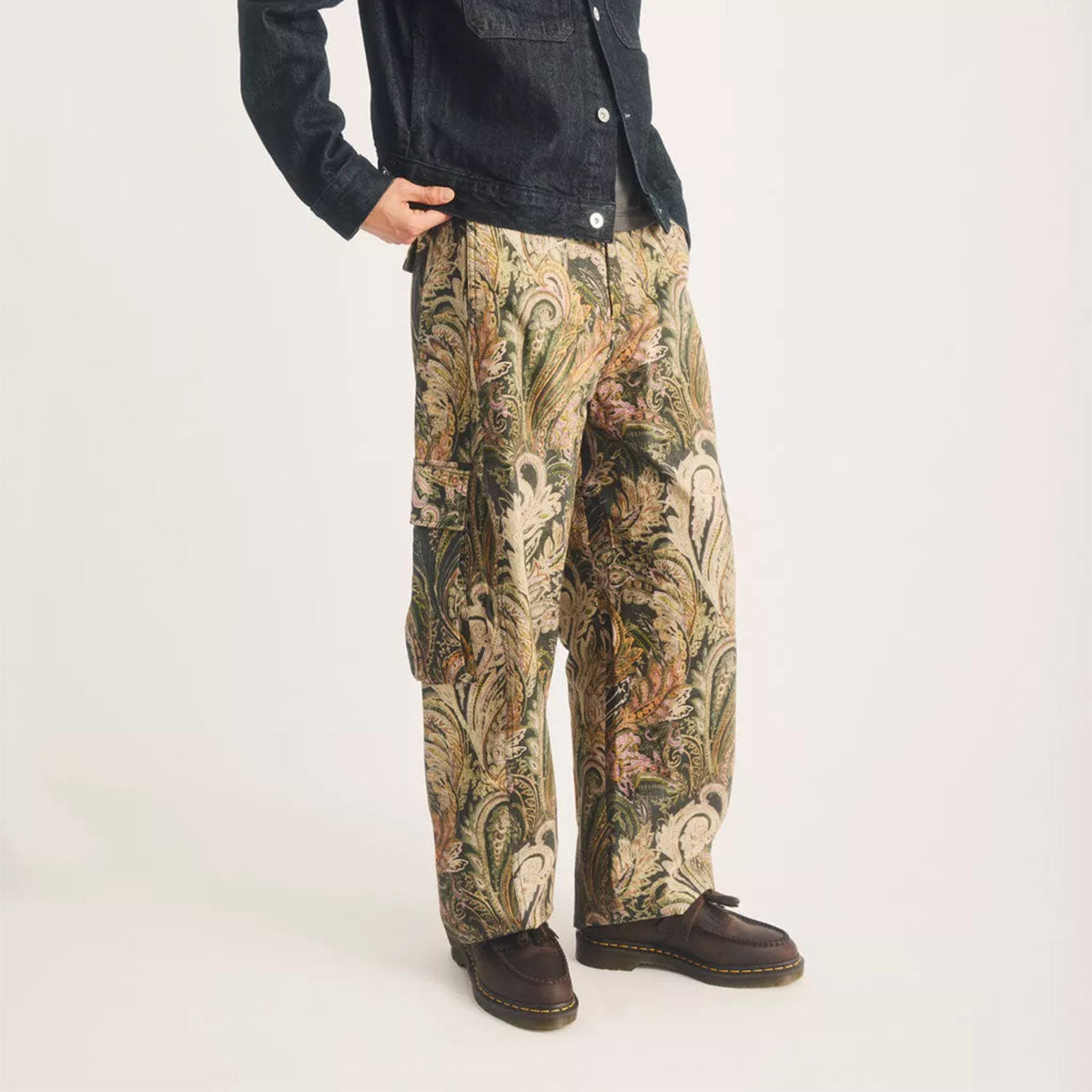 DR MARTENS Adrian Tassel Loafer Crazy Horse Dark Brown - Image 0