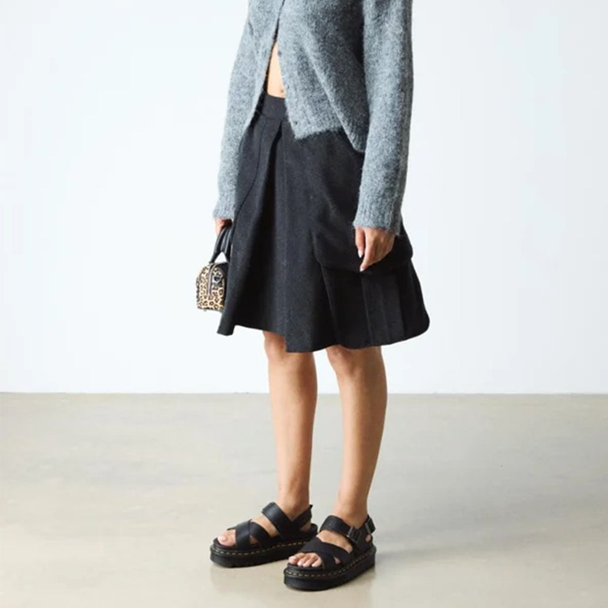 DR MARTENS Voss II Cross Strap Sandal Black Athena - Image 5