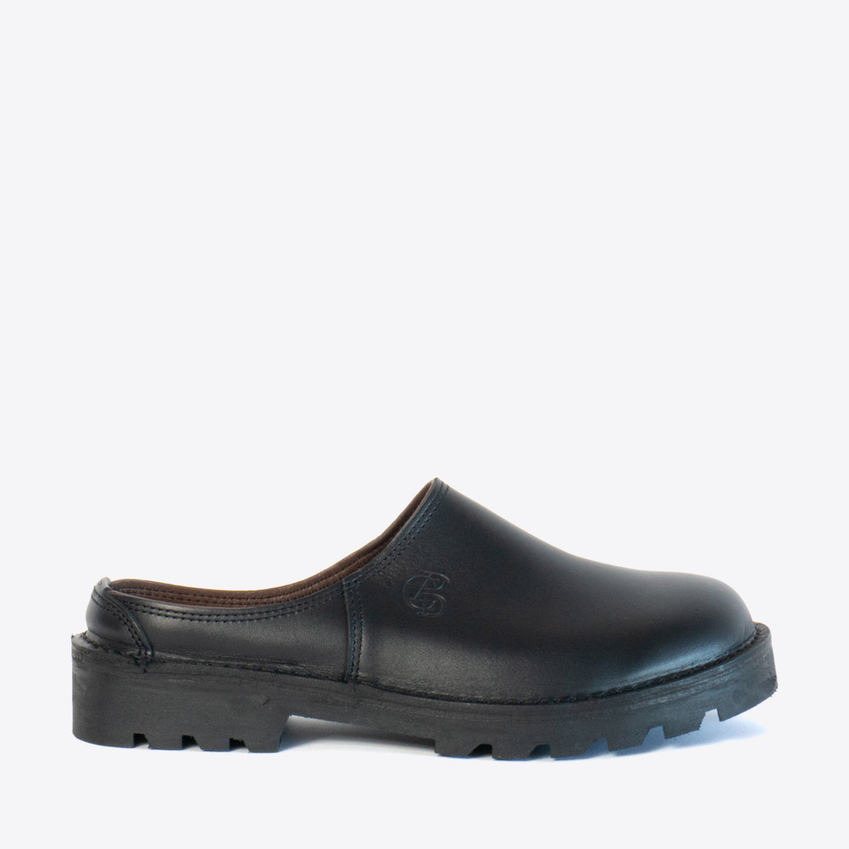 MCKINLAYS Mckinlays x Commonplace Anderson Slip On Black - Image 1