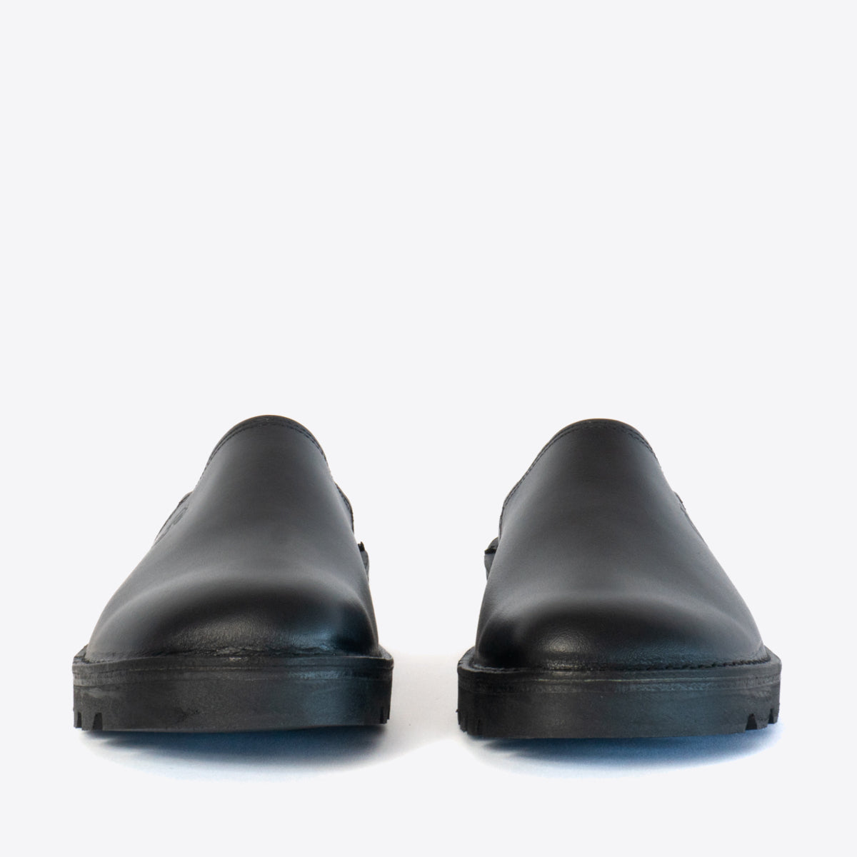 MCKINLAYS Mckinlays x Commonplace Anderson Slip On Black - Image 4