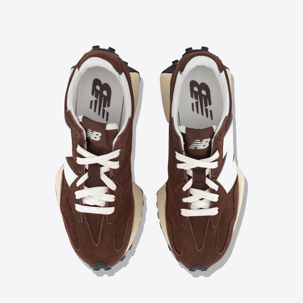 NEW BALANCE 327 Sneaker Womens Pumpernickle/Sea Salt - Image 0