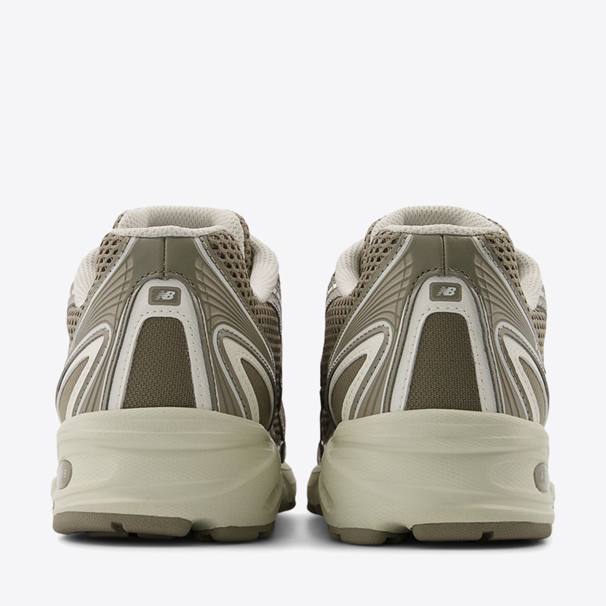 NEW BALANCE 740 Dark Olivine/Silver Metallic/Sea Salt - Image 2