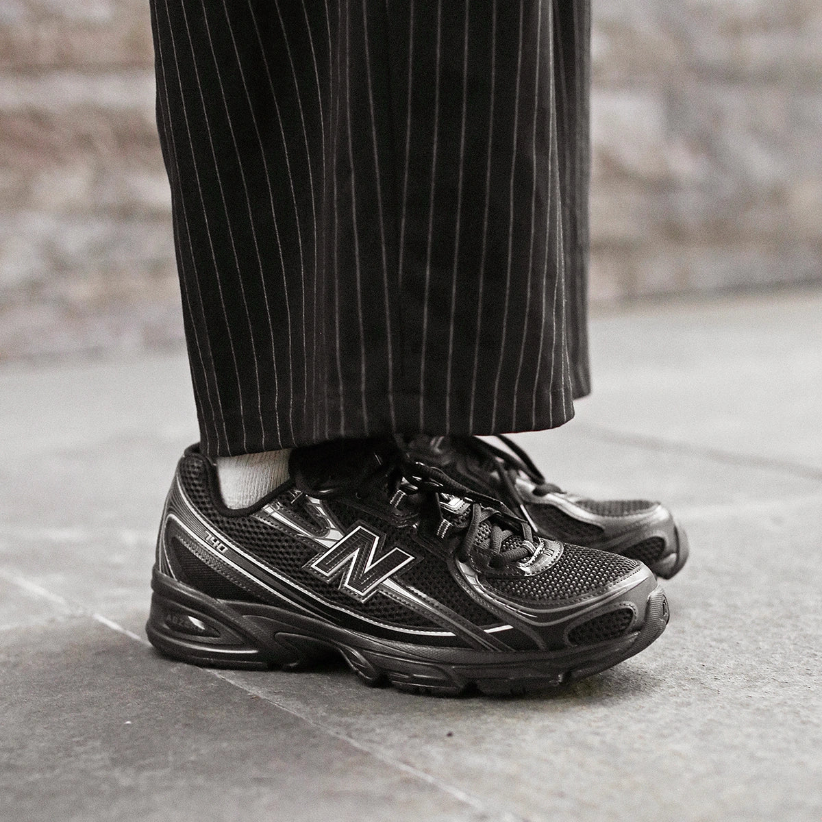 740 V2