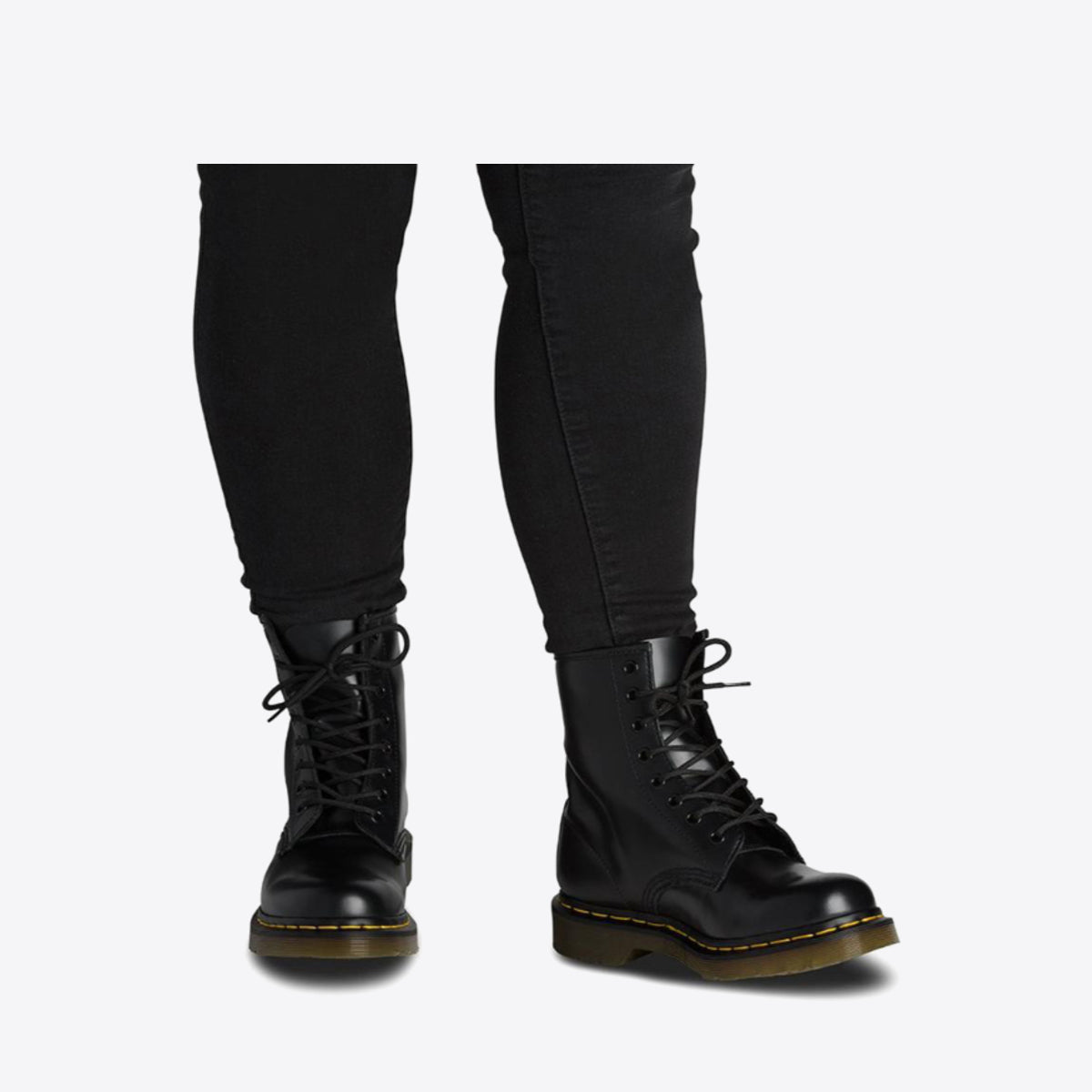 DR MARTENS 1460 8 Eye Boot Black - Image 7