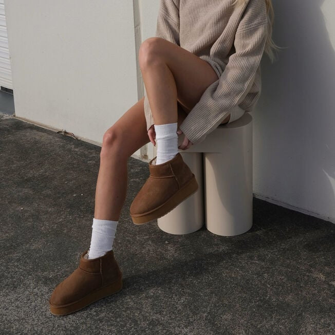 Buy EMU Stinger Micro Flatform Chestnut Online Pat Menzies